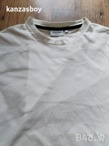 calvin klein - страхотна мъжка тениска L, снимка 3 - Тениски - 50143591