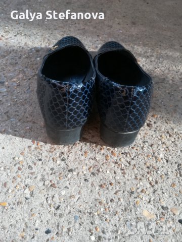 Дамски обувки, снимка 2 - Дамски ежедневни обувки - 30800183