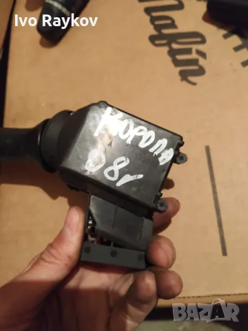 Лостче чистачки за Toyota Corolla 2008g, снимка 2 - Части - 47960396