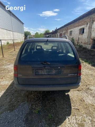 Opel Astra 1.4 бензин продава се цяла за части, снимка 2 - Автомобили и джипове - 56132087