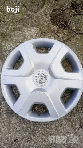 Тасове за Тойота ярис 14 цола., снимка 2 - Части - 54288225