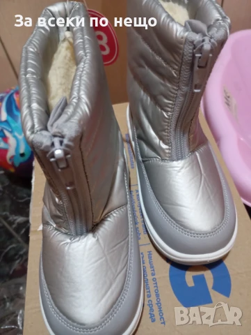 Сиви апрески за момиче размер 28, снимка 3 - Детски боти и ботуши - 50946072