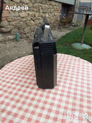 Радио,Радиокасетофон JVC #2, снимка 2 - Антикварни и старинни предмети - 29732637