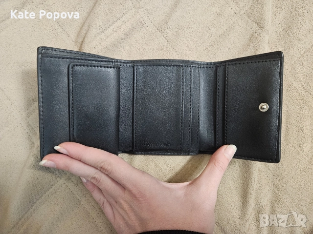 Дамски портфейл Calvin Klein, снимка 3 - Портфейли, портмонета - 52930423