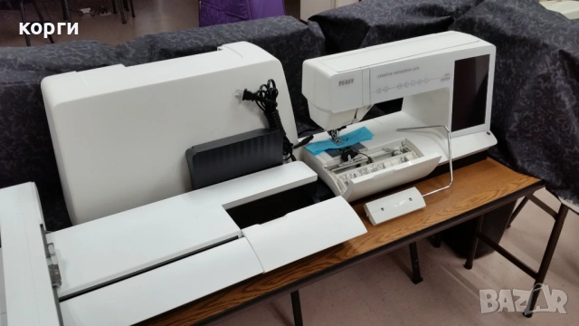 Pfaff Creative Sensation Pro II машина за бродерия, снимка 8 - Шевни машини - 54336755