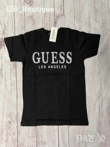 Тениска Guess , снимка 1 - Тениски - 44517330