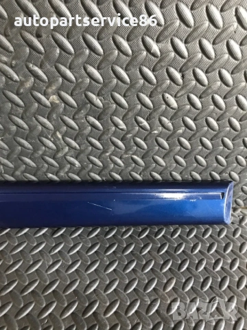 Външна лайсна за предна дясна врата син цвят за KIA Magentis (2002), снимка 2 - Части - 53256082