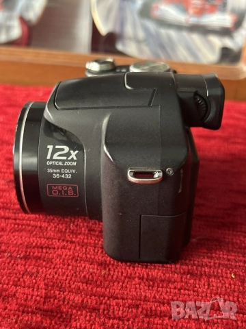 цифров фотоапарат Panasonic Lumix DMC-FZ8 с обектив Leica, снимка 3 - Фотоапарати - 56219830