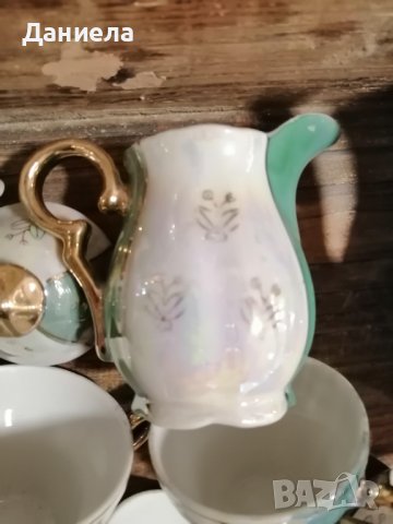 Бароков сервиз за кафе със седеф - от 15 части, снимка 4 - Сервизи - 38926010