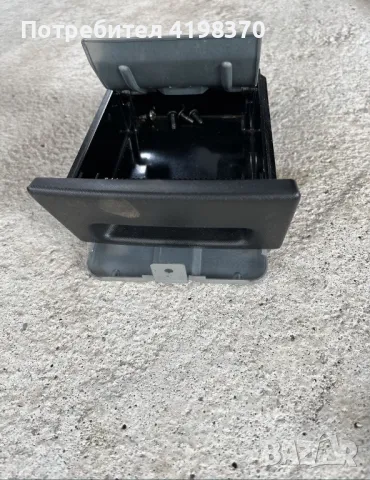 Пепелник Хонда ЦРВ 2 Honda CR-V