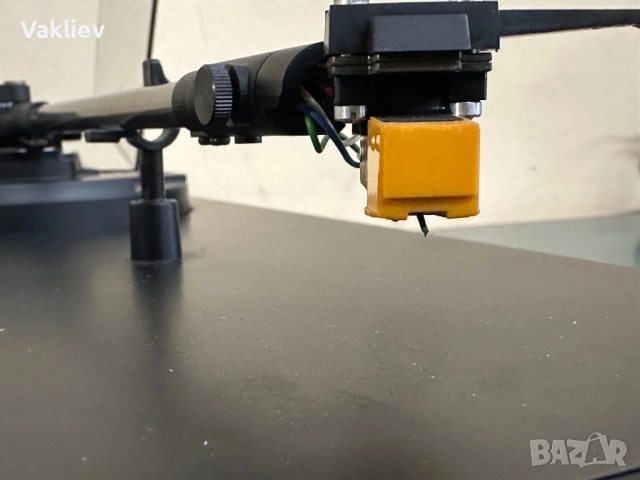 Грамофон Yamaha TT-300 – Belt Drive, японско качество, снимка 7 - Грамофони - 54340321