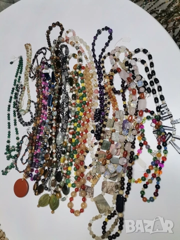 САМО 50 Евро!!! 23 БРОЯ гердани и колиета от натурални камъни, снимка 4 - Колиета, медальони, синджири - 53343088