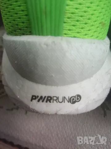 маратонки за бягане Saucony Endorphin Speed 3 Slime Gold, снимка 5 - Маратонки - 49749830