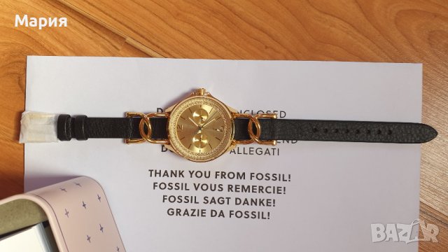 Нов дамски часовник Фосил лимитиран модел, снимка 2 - Дамски - 38335730