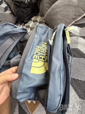 The North Face Base Camp Voyager Duffel 42 л-раница, снимка 4 - Раници - 56126828