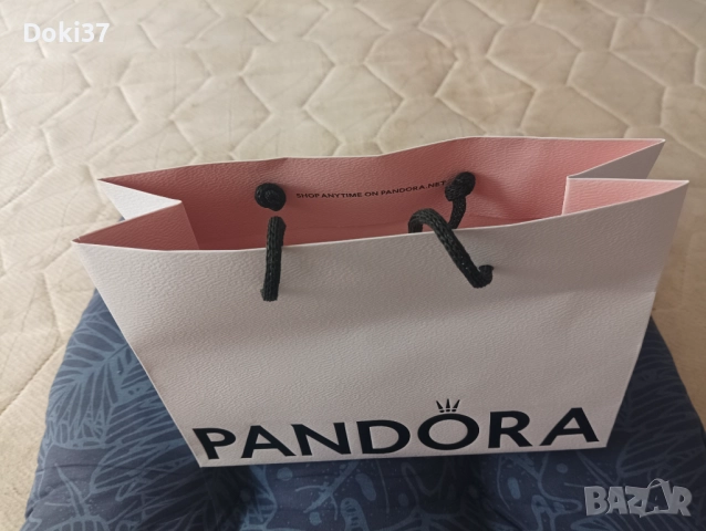 Сребърна нова гривна на Pandora , снимка 6 - Гривни - 51625559