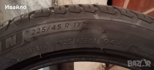 Продавам 1 брой зимна гума 225.45.17 Мишелин дот 2022 , снимка 3 - Гуми и джанти - 54108350