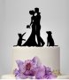 двойка младоженци с коте и куче черен пластмасов топер украса табела за сватбена сватба торта, снимка 1