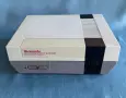 Отлично работеща конзола Nintendo NES 1985г., снимка 1