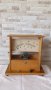 Стар настолен дървен волтметър - 1960 година - УЧТЕХПРОМ, снимка 1 - Антикварни и старинни предмети - 39943117
