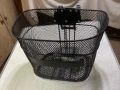 Продавам две предни кошници за велосипед, снимка 1