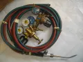 ОКСИЖЕН MESSER GRIESHEIM STARLET 1201 АЦЕТИЛЕНОВА ОКСИЖЕННА ГОРЕЛКА 2Х5м МАРКУЧИ И РЕДУЦИР ВЕНТИЛИ , снимка 1