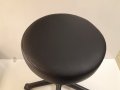 Рaботна козметична табуретка – черен цвят, снимка 3