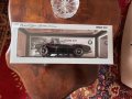 BMW 1:18 Дилърски модел, снимка 1