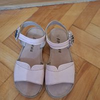 Дестки сандали , снимка 2 - Детски сандали и чехли - 38647438