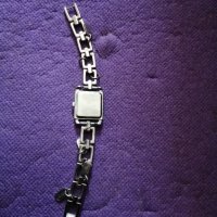 Дамски часовник марка roxy, снимка 4 - Дамски - 31021516