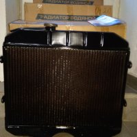 продавам радиатор УАЗ, снимка 1 - Части - 14665979