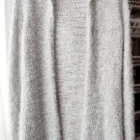 Дамска жилетка с качулка ORSEY - топла, мека и удобна - размер М/L, снимка 1 - Жилетки - 44484124