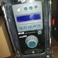 makita profi radio с зарядно и батерия-внос англия, снимка 5 - Радиокасетофони, транзистори - 29894648