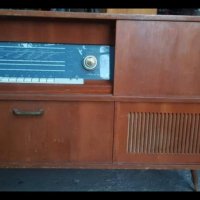 Ретро радио - грамофон, снимка 2 - Антикварни и старинни предмети - 38590977