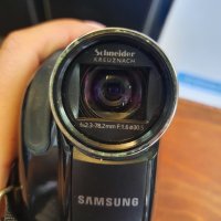 Видеокамера Samsung VP-DX100 С чантичка, книжка с упътване и зарядно. В отлично техническо и визуалн, снимка 15 - Камери - 36853190