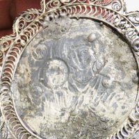 Възрожденска Сребърна икона, амулет, накит, медальон с Богородица, Дева Мария - Панагия 70 мм - Бого, снимка 12 - Антикварни и старинни предмети - 30339453