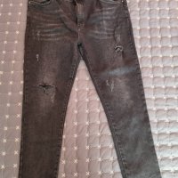 Стилни и модерни дамски дънки и панталон, снимка 1 - Дънки - 38374835