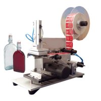 Label machine 1-2 labels. Етикетираща Машина за 1 или 2 Самозалепящи  Етикети., снимка 3 - Други машини и части - 27812787