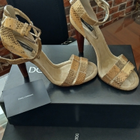 Dolce & Gabbana оригинални дамски сандали, снимка 7 - Дамски обувки на ток - 44695071