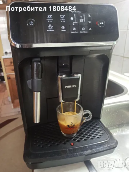 Кафе автомат Филипс работи с кафе на зърна и смляно кафе, профилактирана, работи перфектно , снимка 1