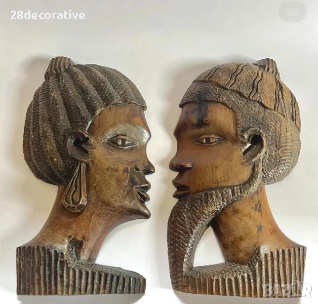 Дървени лица от много плътно дърво мъж и жена глава бюст глави, снимка 1