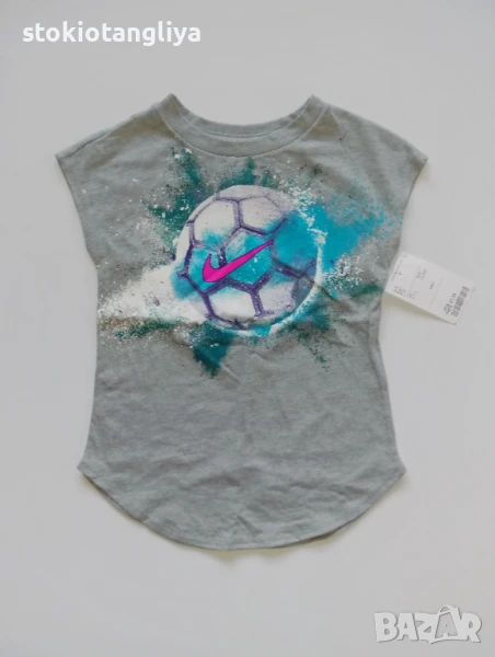 Тениска Nike за момиче, 4-5 г, 110 см, снимка 1