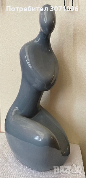 Порцеланова керамична фигура статуетка за размяна за друг цвят, снимка 1