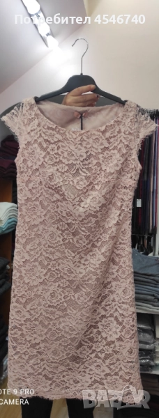 Дантелена рокля пудра, снимка 1