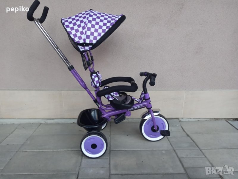 Продавам колела внос от Германия детска триколка със сенник CHIPOLINO, снимка 1