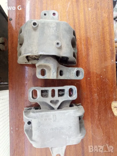 Тампон двигател за VOLKSWAGEN GOLF 4 90 КОНЯ, снимка 1