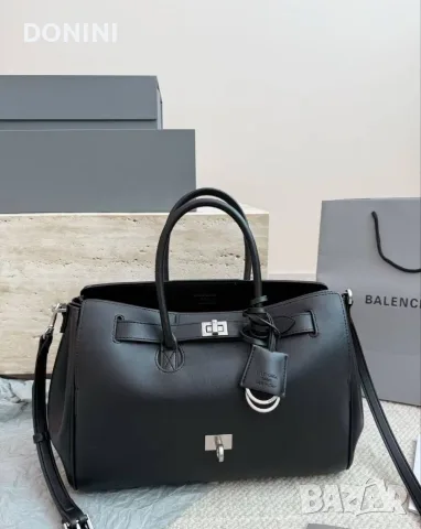 Balenciaga Дамска чанта, кожа, снимка 9 - Чанти - 56016869