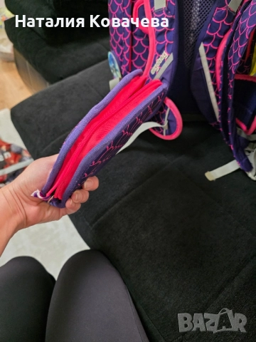 Ученическа раница комплект, снимка 9 - Раници - 52440975