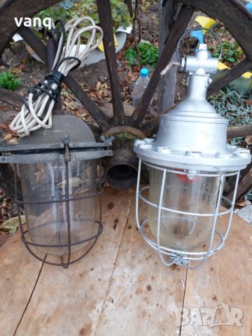 Промишлина лампа, снимка 3 - Антикварни и старинни предмети - 31035736