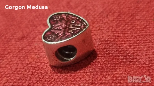 Сребърен талисман Pandora , снимка 4 - Колиета, медальони, синджири - 47597895